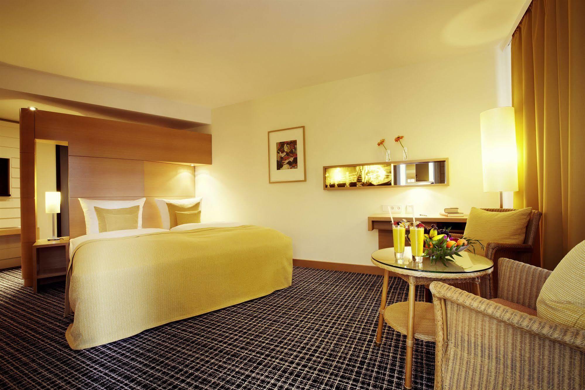 Hotel Esplanade Resort & Spa - Adults Only 바트 자로 외부 사진